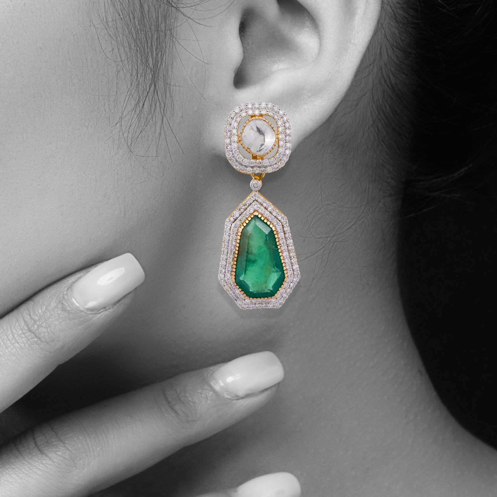 Geometric Emerald Drops with Polki Top