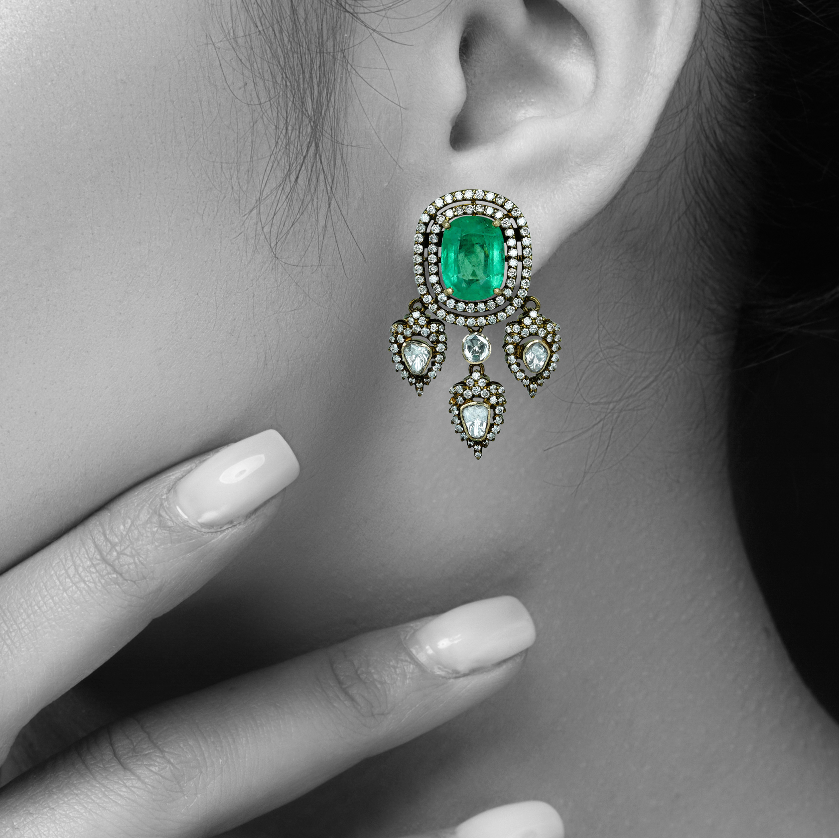 Antique Emerald Necklace Set with Diamond Halos and Teardrops