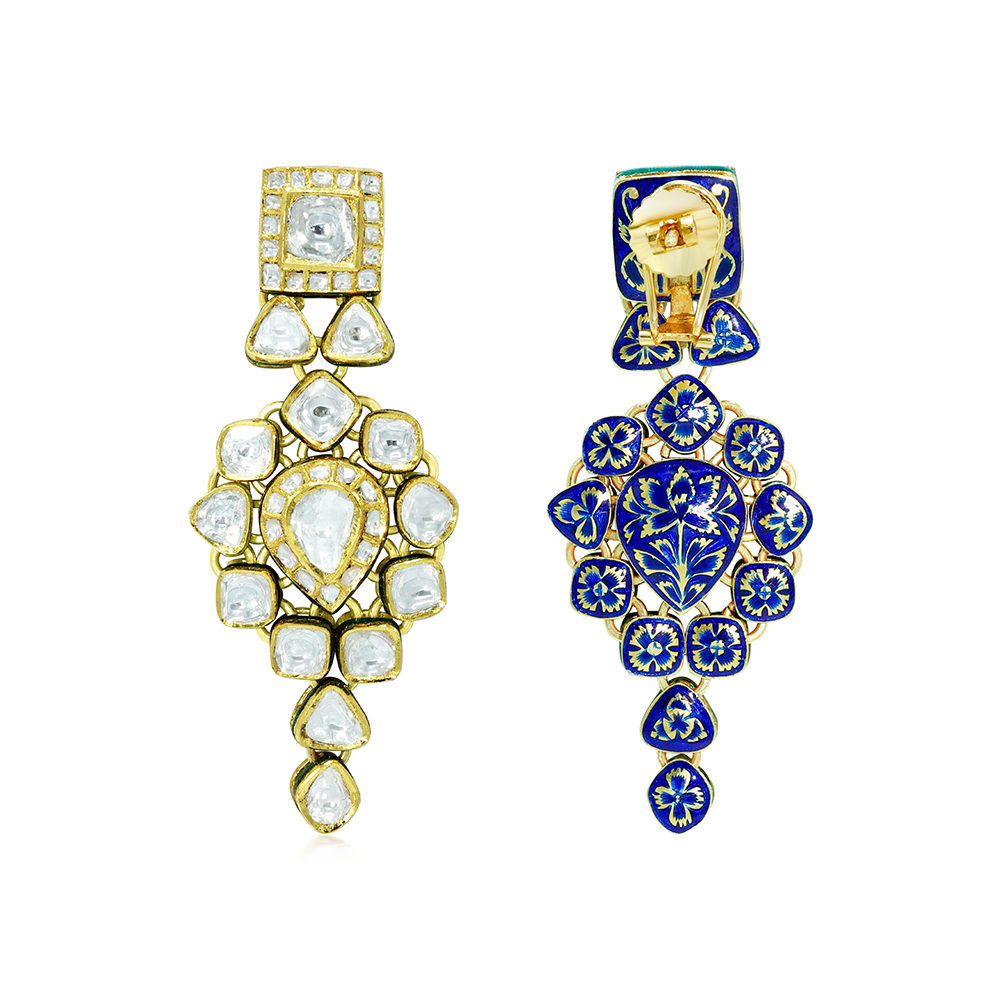 Gold Dangling Earrings with Pear-Shaped Polki Center