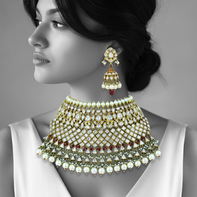 Layered Choker Set with Red Accents and Polki Lattice