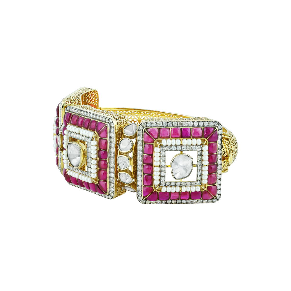 Geometric Red Talaf and Polki Bangle with Pearls Accents