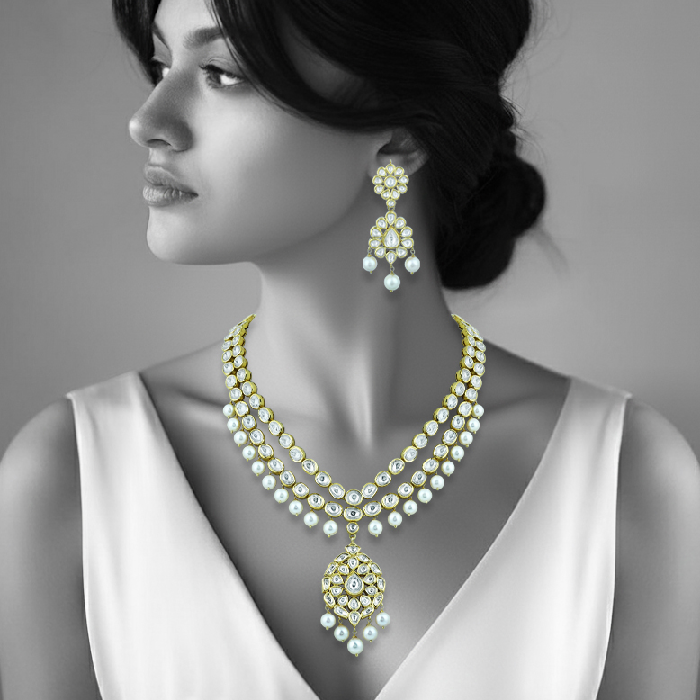 Double-Layer Necklace Pendant Set with Polkis and Pearls