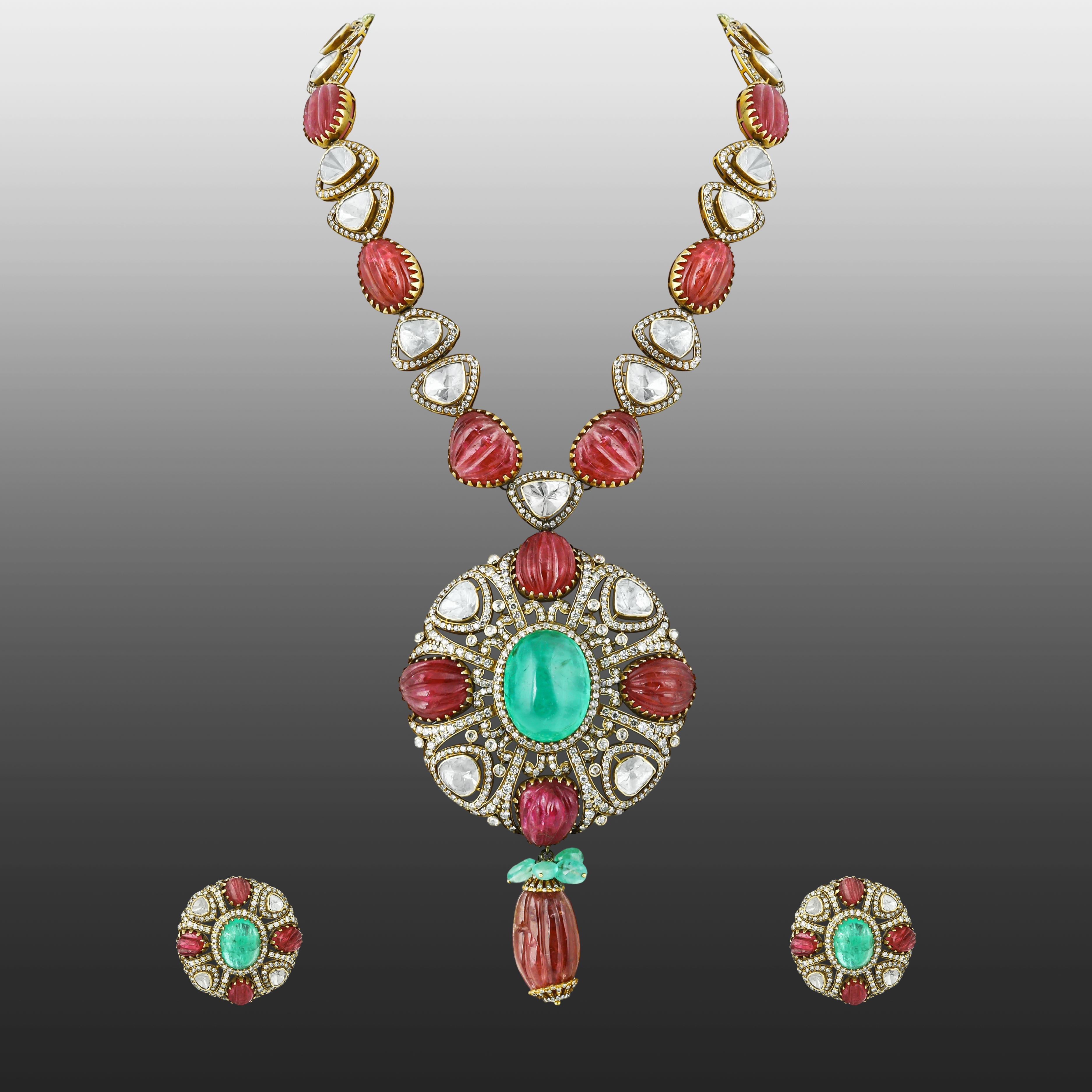 Carved Spinal and Emerald Pendant Necklace with Earrings