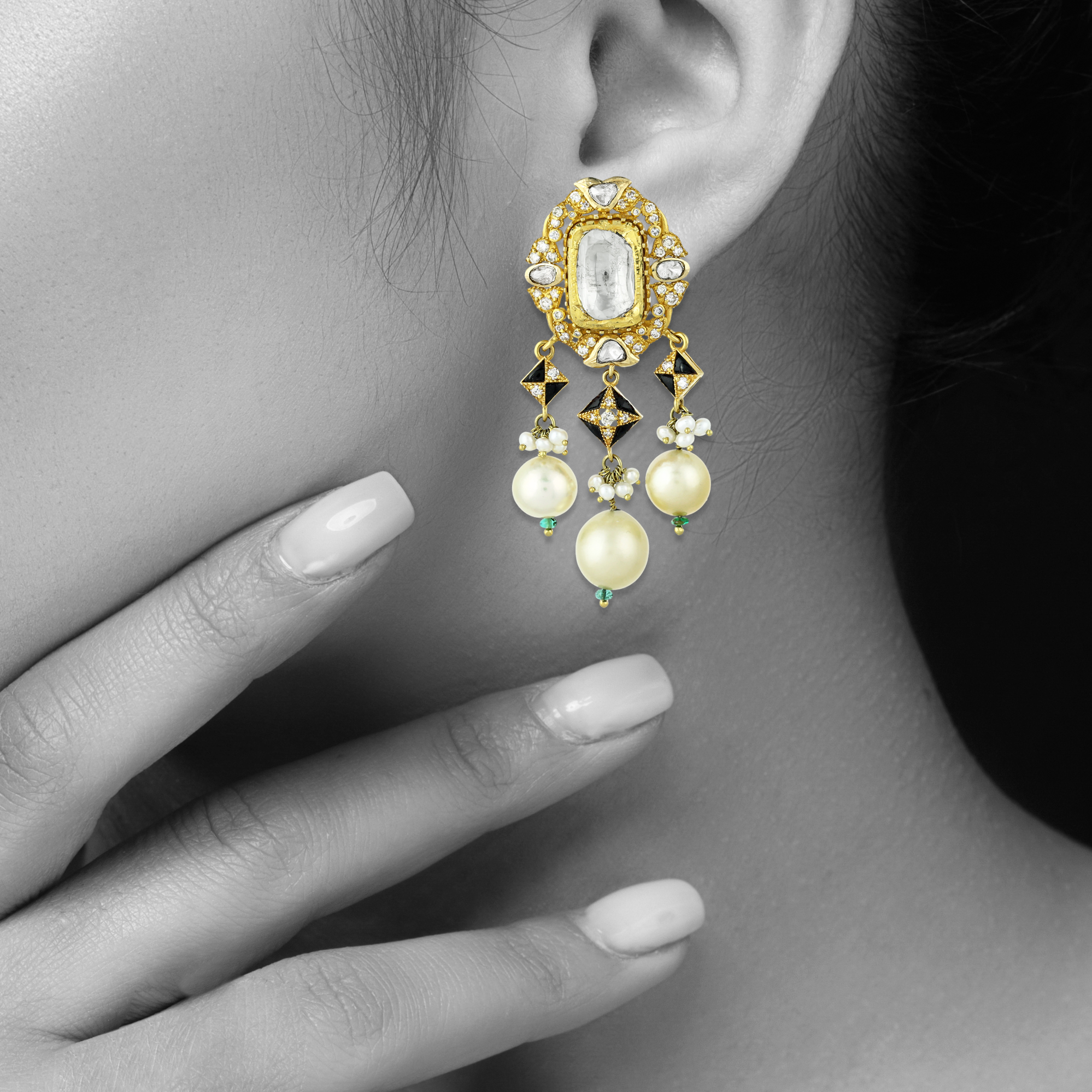 Emerald and Polki Diamond Choker with Pearl Drop Earrings