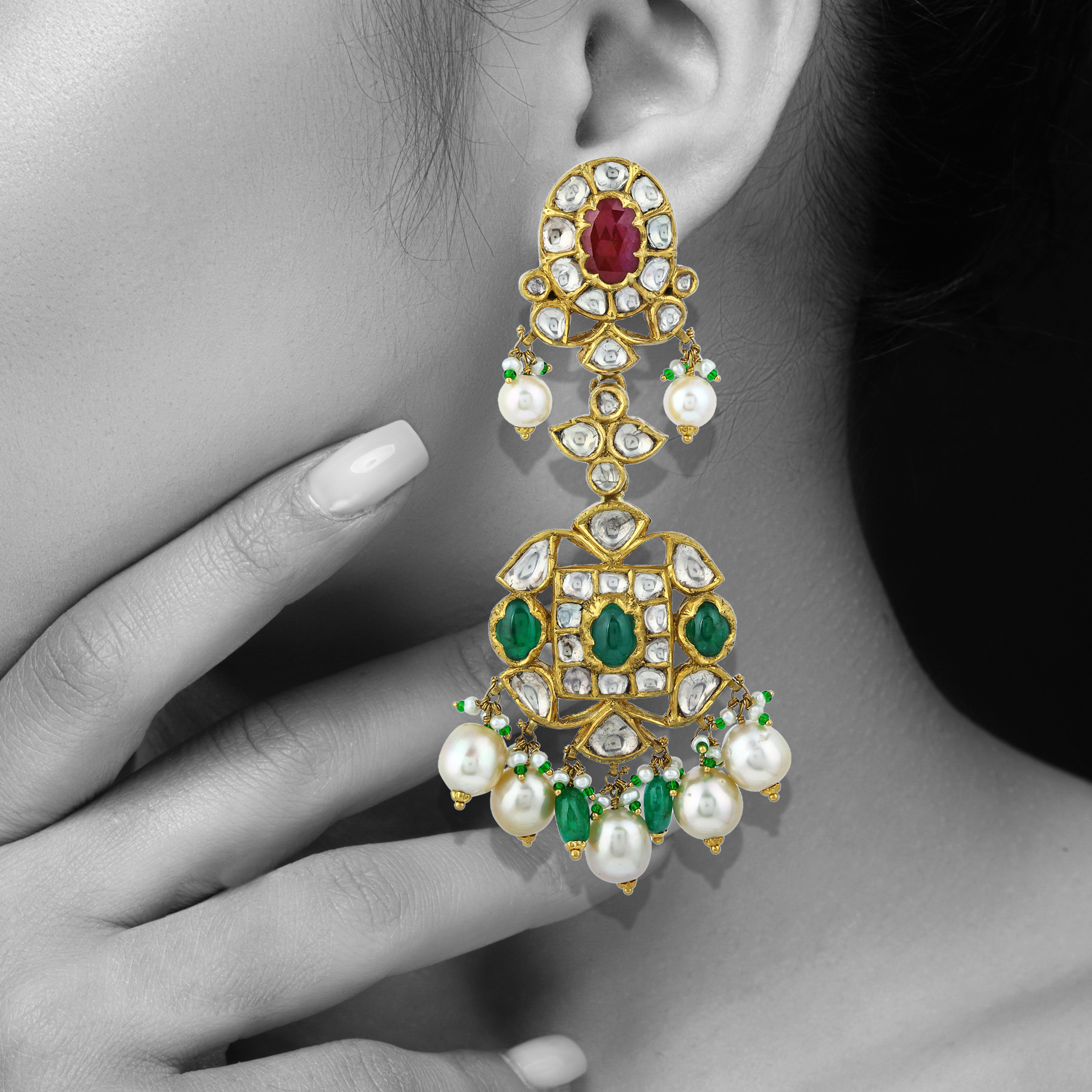 Red and Green Floral Cabochon Choker Set with Pearl Drops