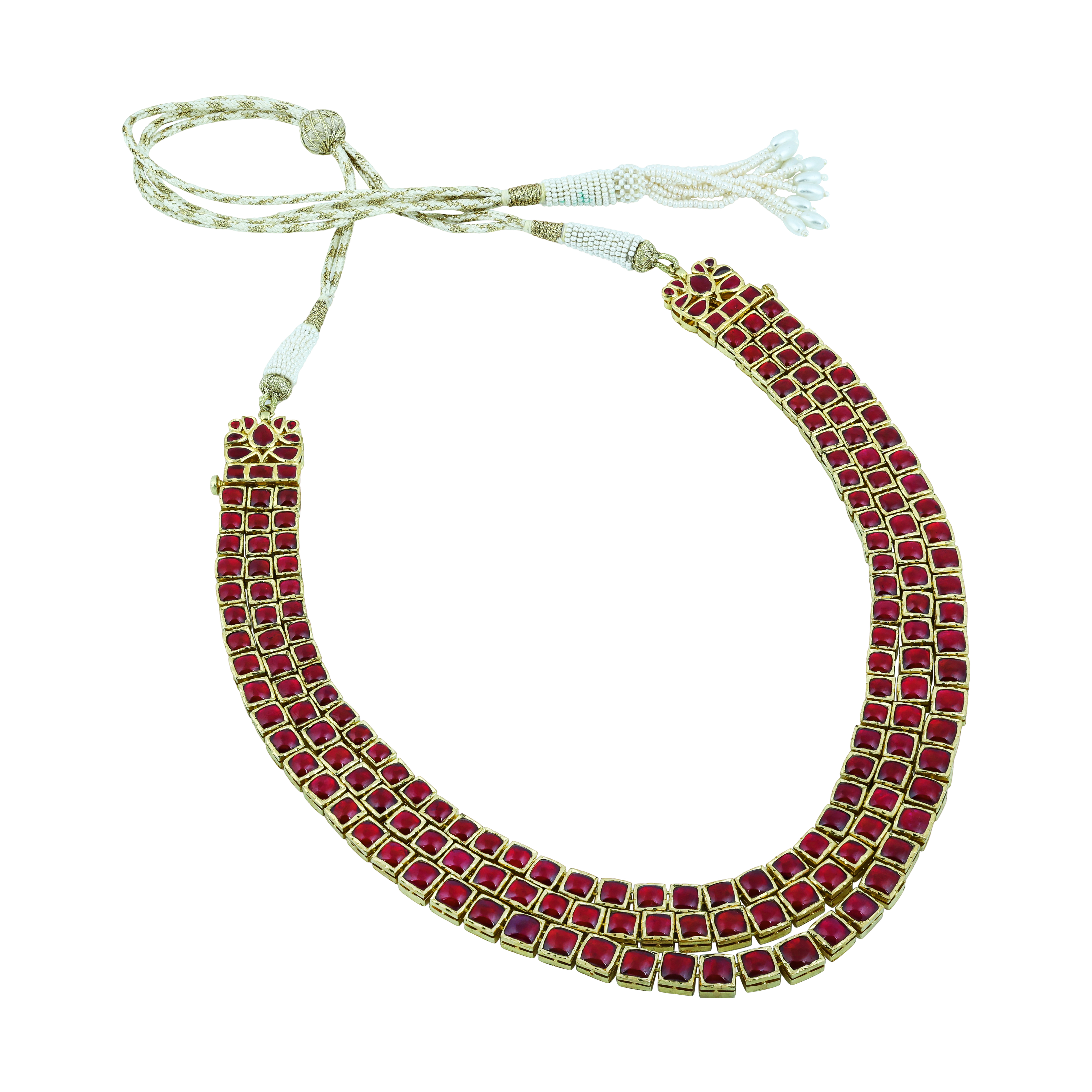 Triple-Layered Necklace with Geometric Polkis Elegance
