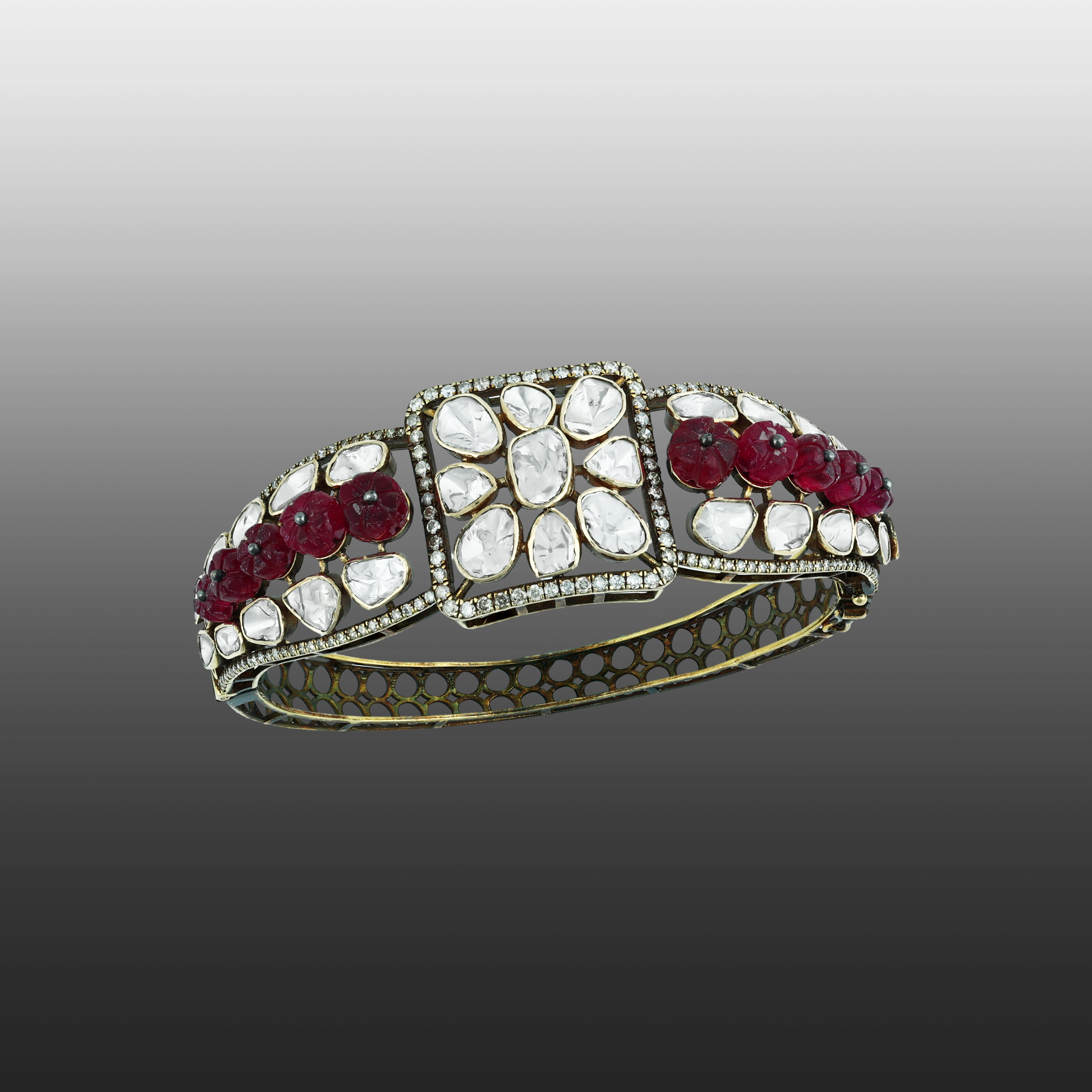 Victorian Polki Bangle with Red Beads and Antique Finish