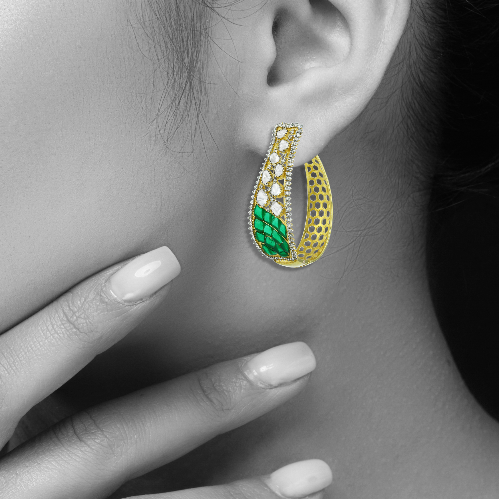 Polki Hoop Earrings with Emerald Talaf and Diamonds