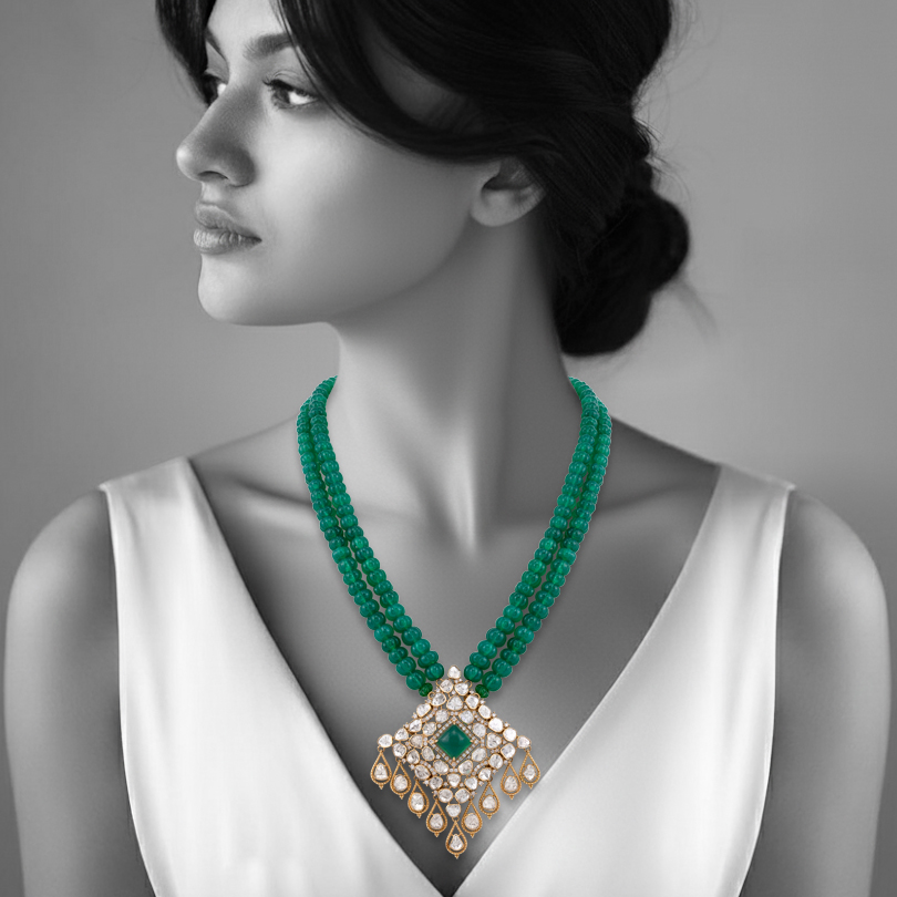 Deep Green Beaded Necklace with Polki Diamond Pendant